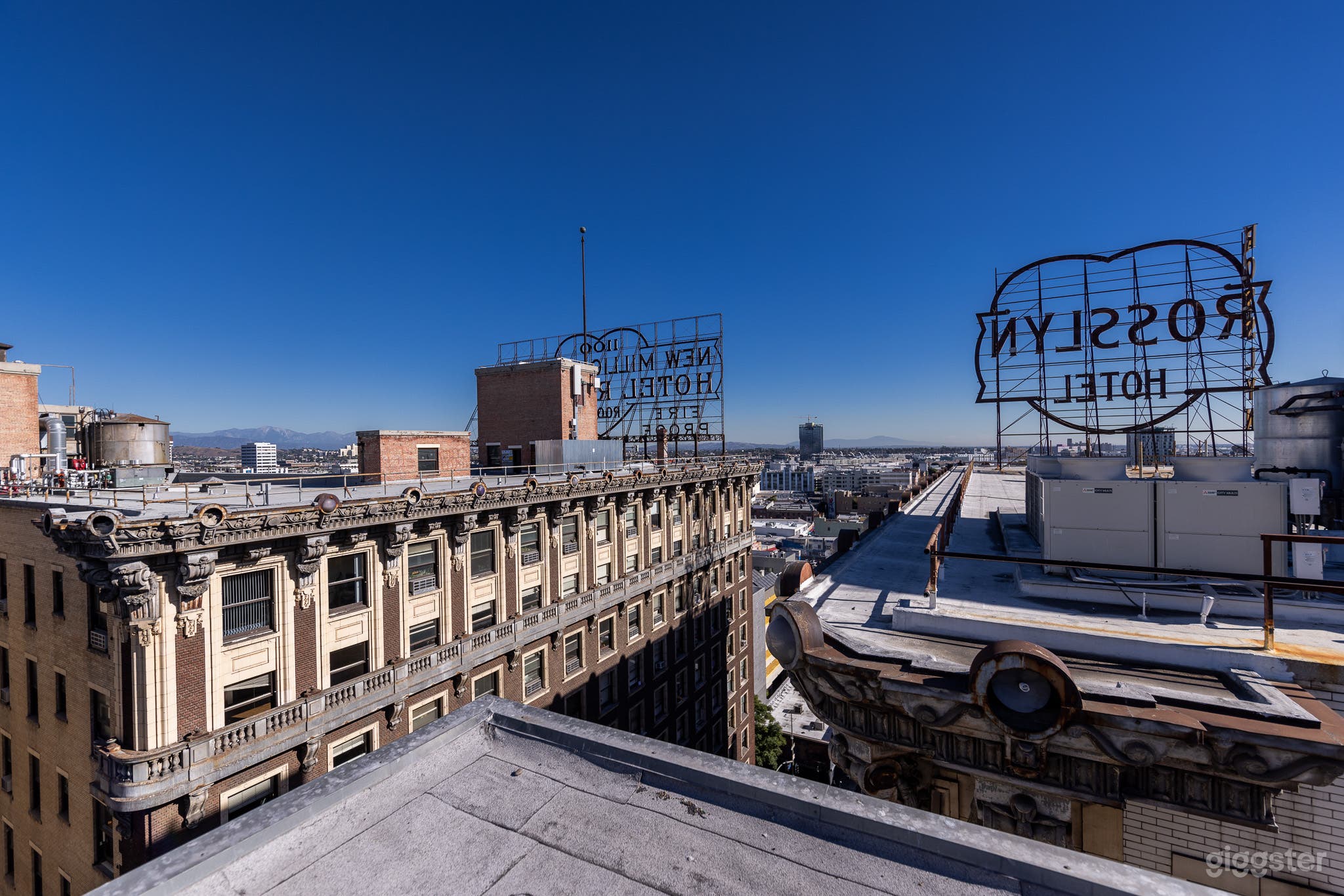 INDUSTRIAL DTLA ROOFTOP #068 Photo 2