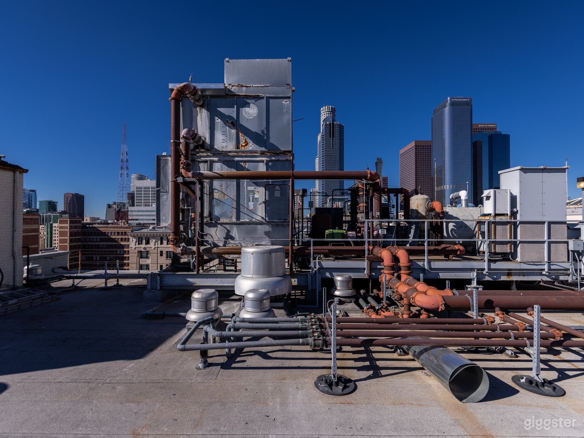 INDUSTRIAL DTLA ROOFTOP #068 Photo 4
