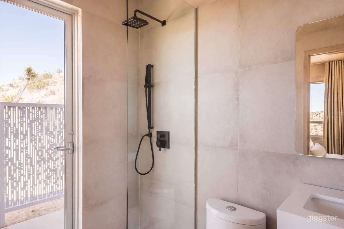 Pause House AM Photo 3