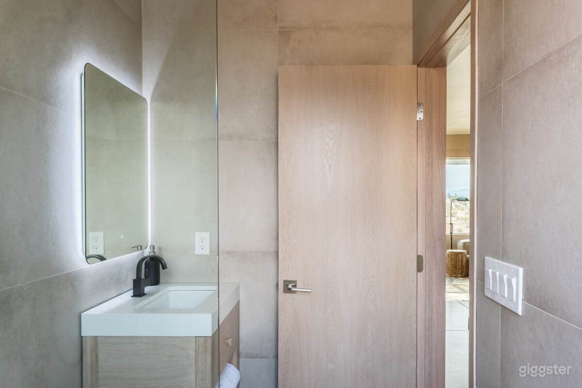 Pause House AM Photo 4