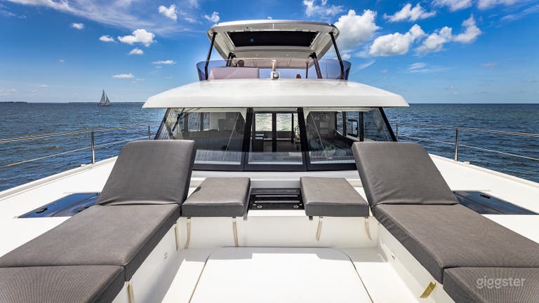  50 Fountaine Pajot Yacht 