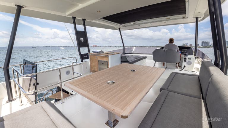  50 Fountaine Pajot Yacht 