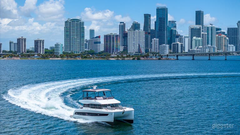  50 Fountaine Pajot Yacht 