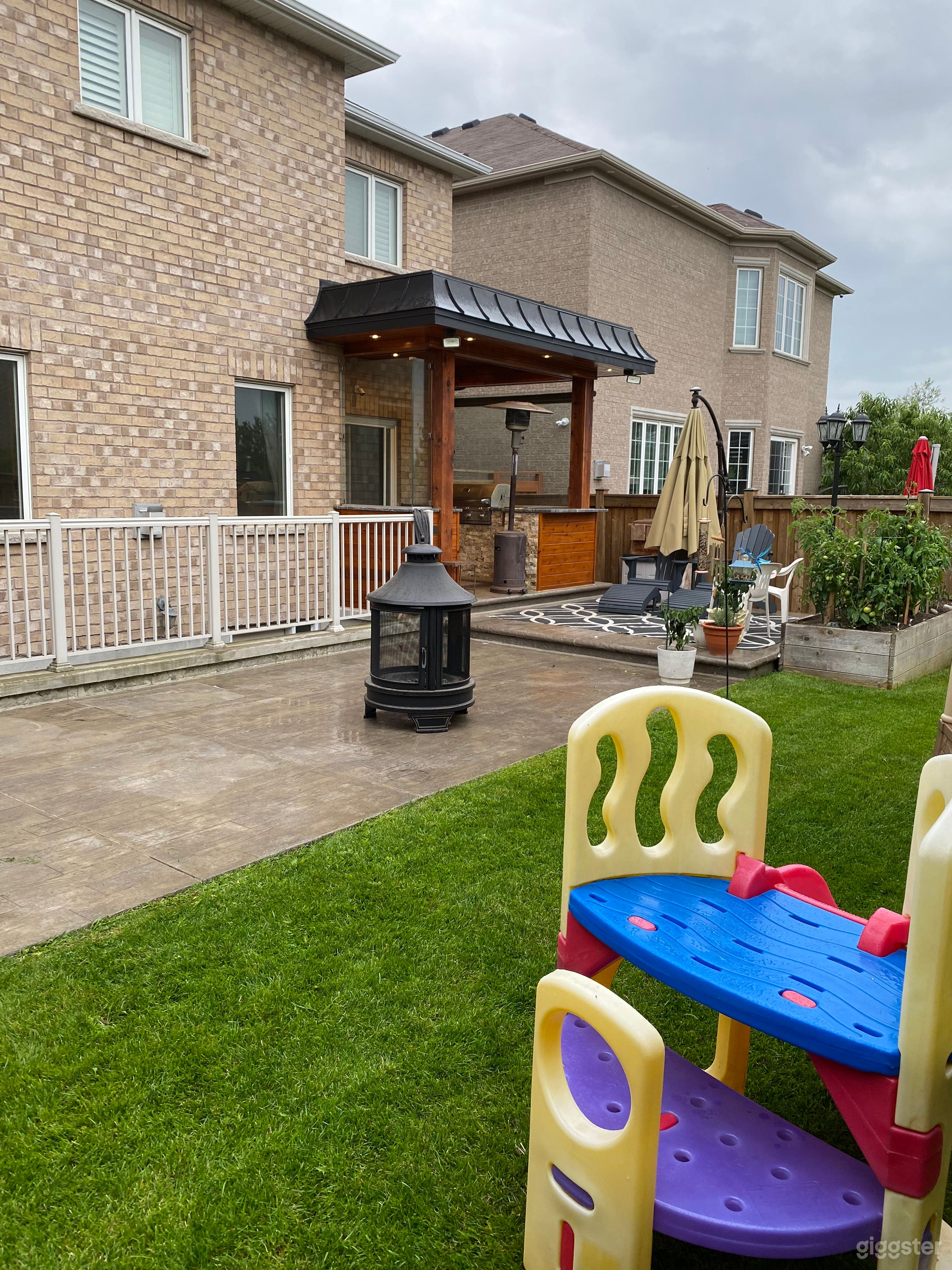 Retreat Cedar Oasis  Photo 4