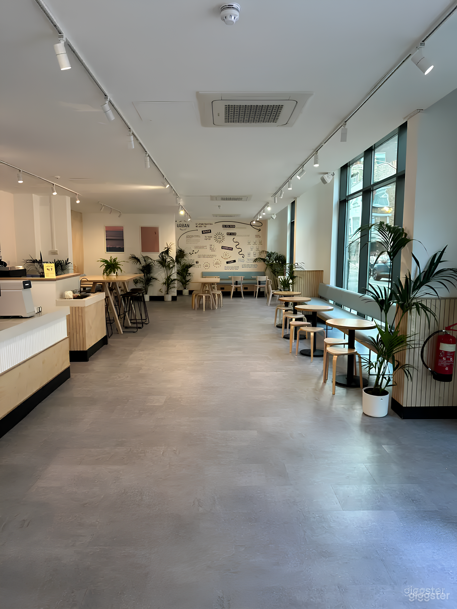 Creative Workshop & Wellness Space with Coffee Photo 1
