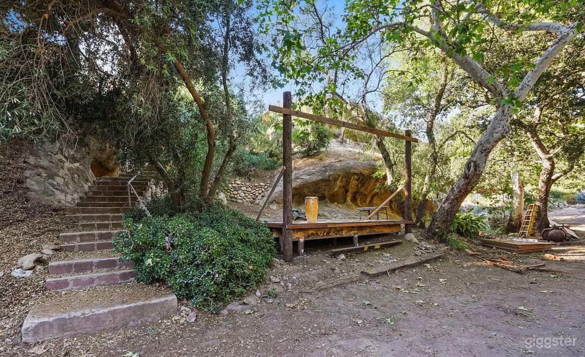 Canyon Indoor/Outdoor Event Space Photo 1