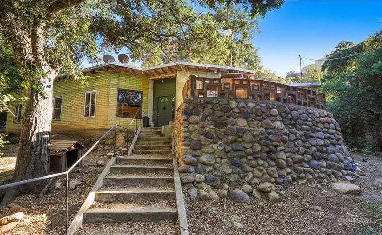  Canyon Indoor/Outdoor Event Space 