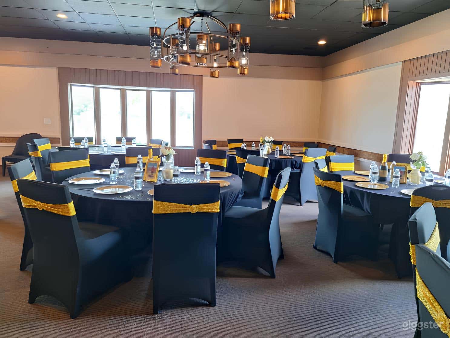 Fusion Waterfront Ballroom Photo 3