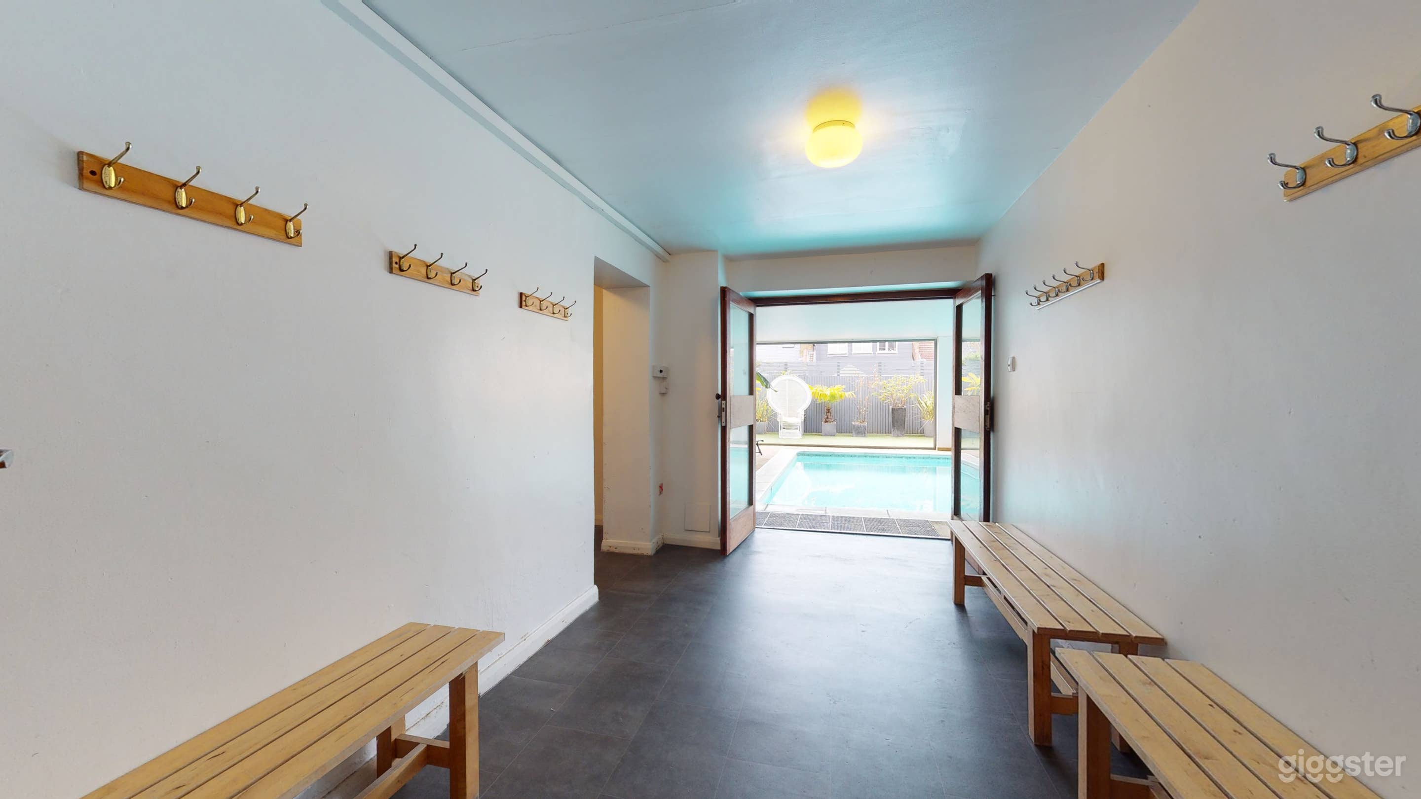 Deerhurst Road, Retro Shoot Location Photo 4