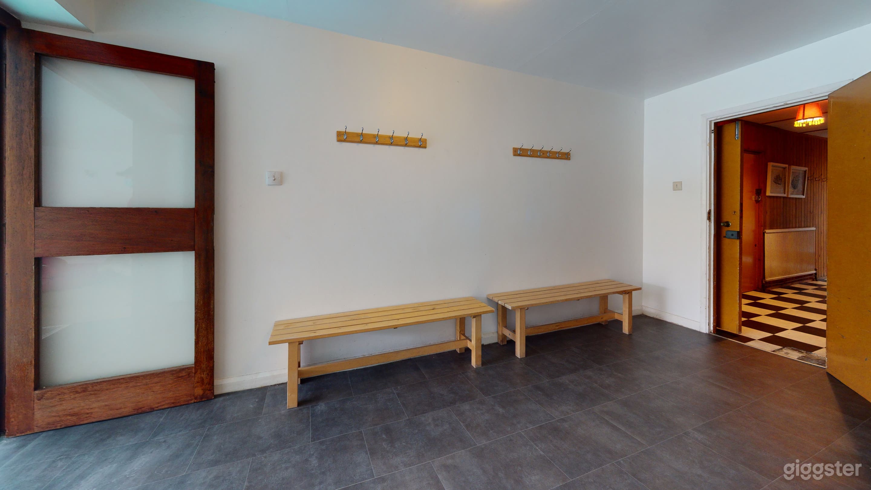 Deerhurst Road, Retro Shoot Location Photo 3