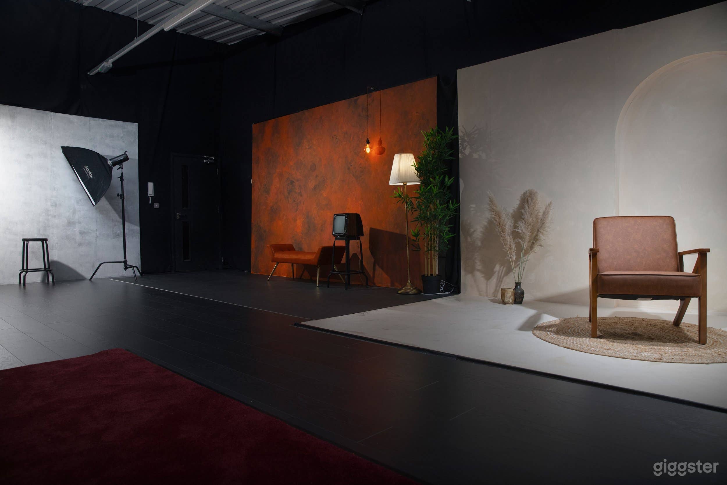 Content Photography and Videography Studio Photo 1