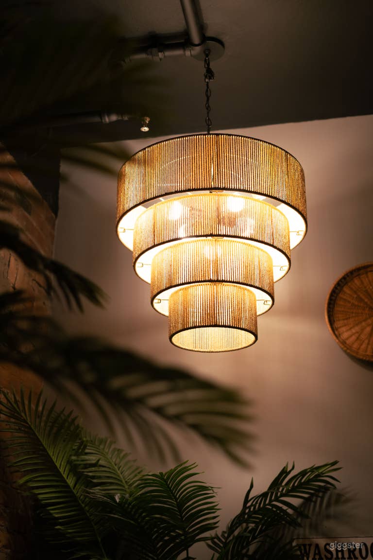  Stylish Mexican Restaurant in Toronto 