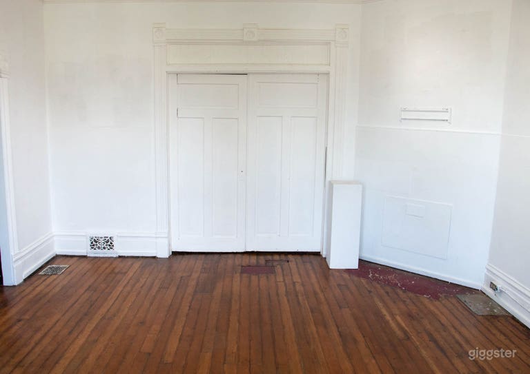  Quirky Victorian Art Gallery House 