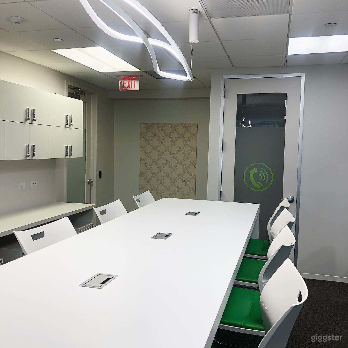 Ultramodern &amp; Highly-Equipped Office Space   Photo 4