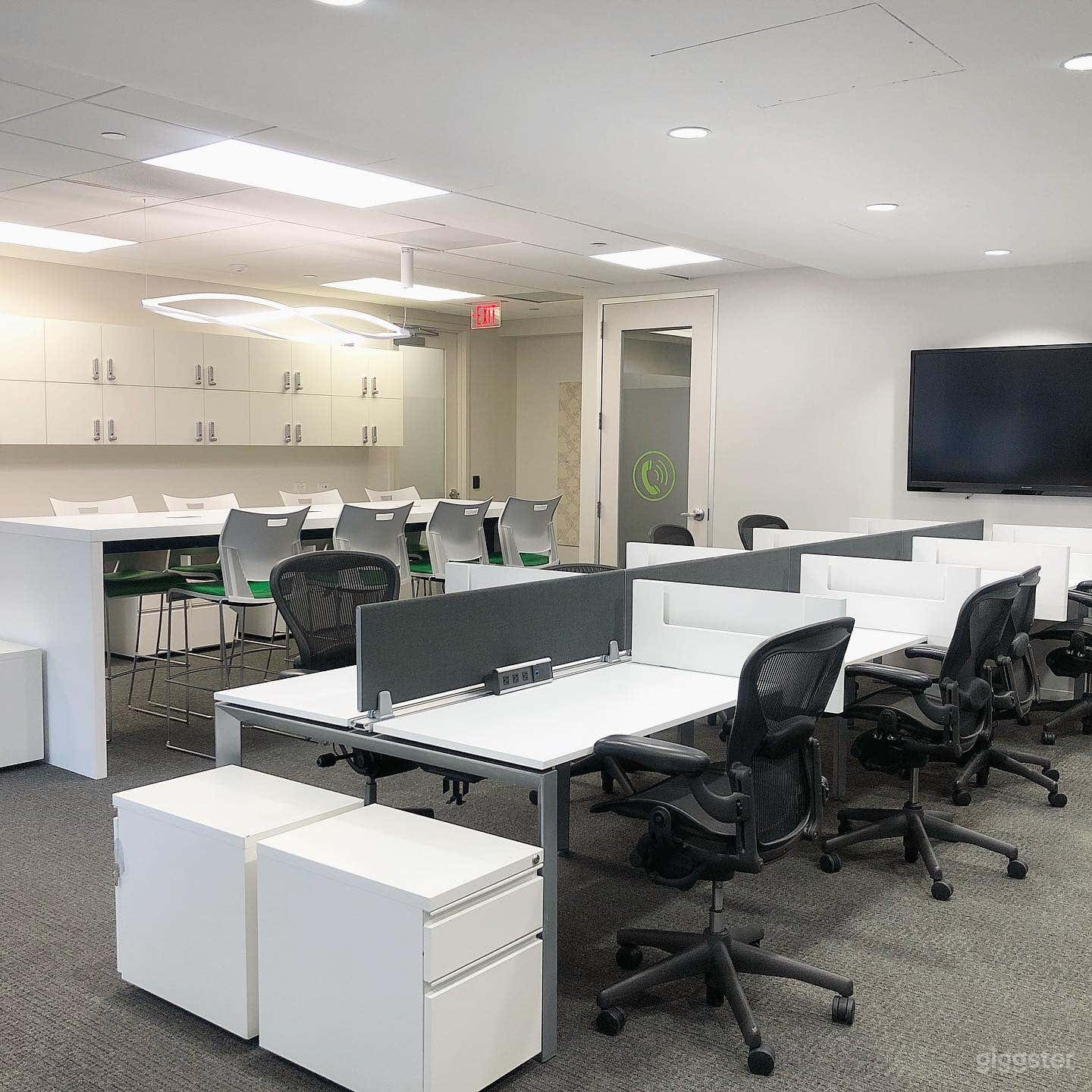 Ultramodern &amp; Highly-Equipped Office Space   Photo 1