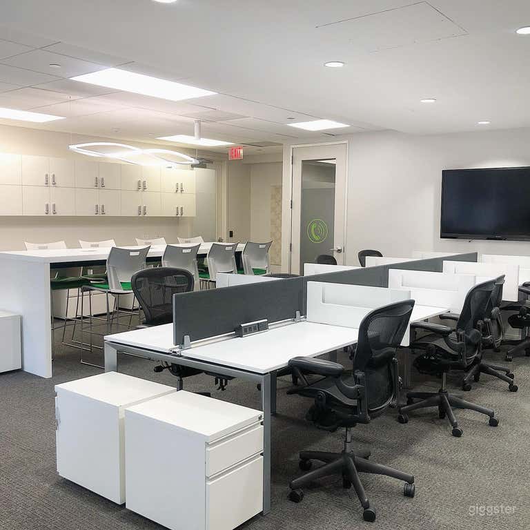  Ultramodern & Highly-Equipped Office Space   