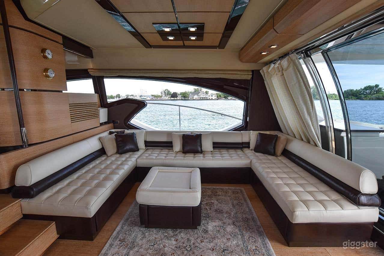 70' AZIMUT YACHT FLY | WHITE Photo 4