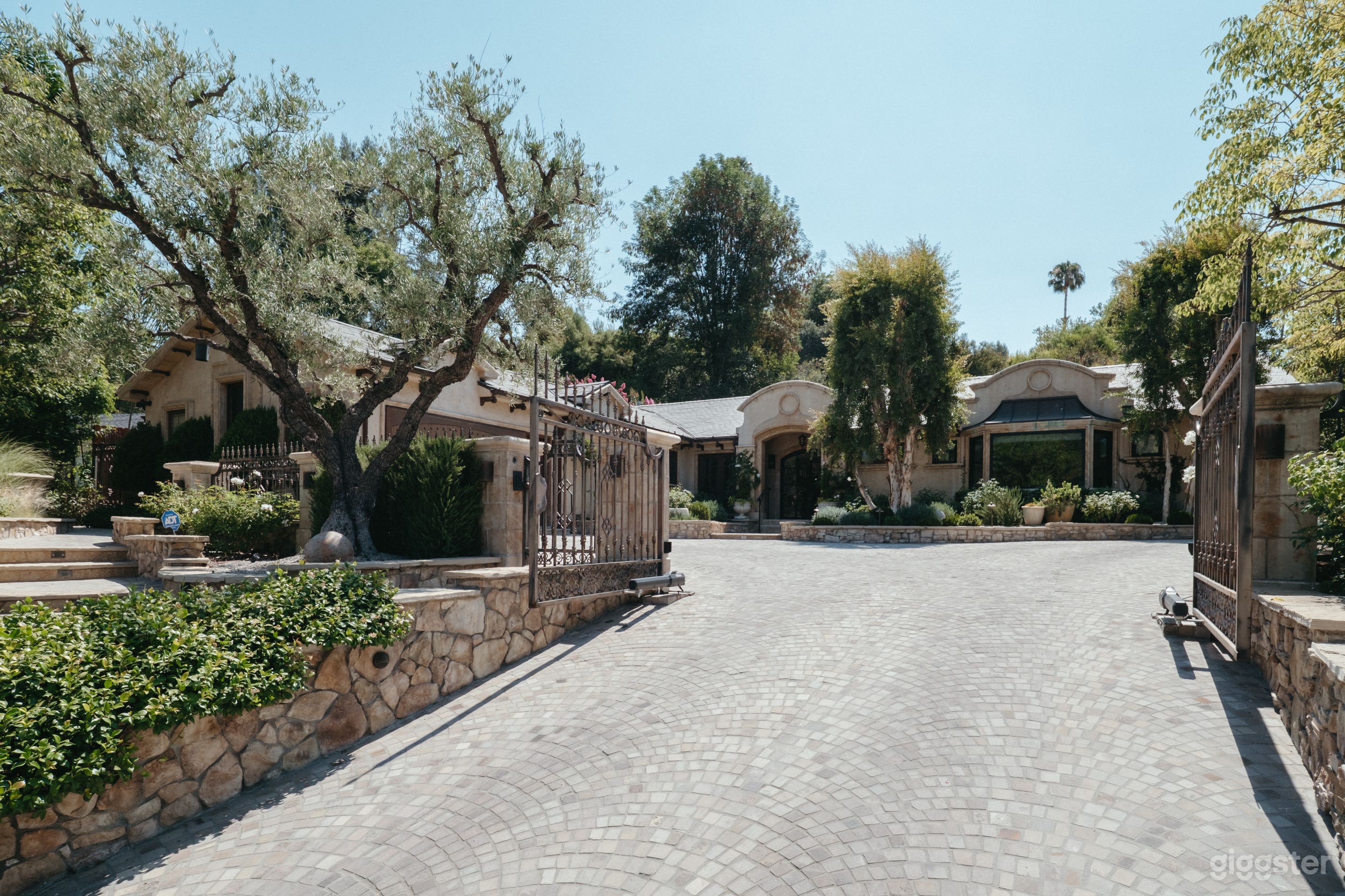 French-Style Encino Home Photo 3