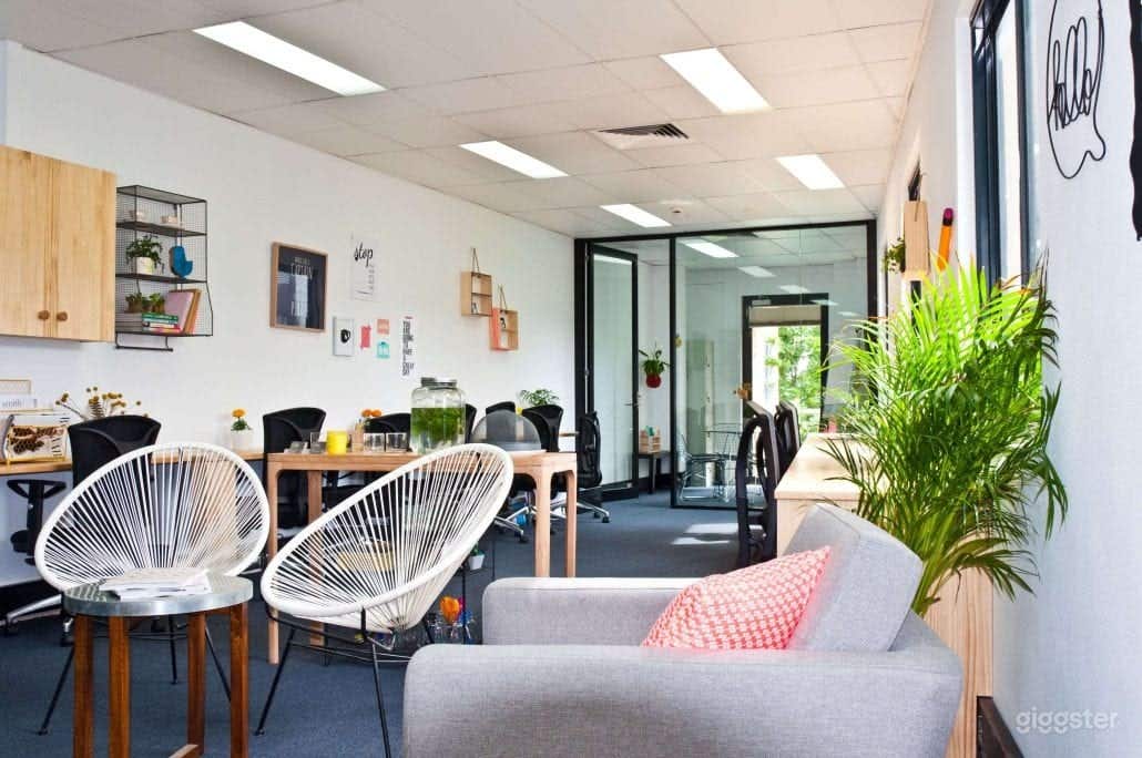 MEETING ROOM &amp; STUDIO HIRE – MELBOURNE CBD Photo 1