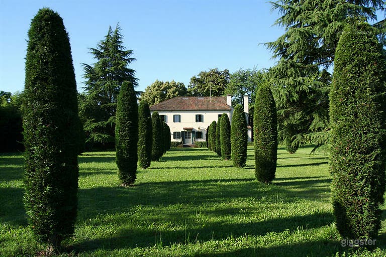  Villa Storica nella campagna veneziana 