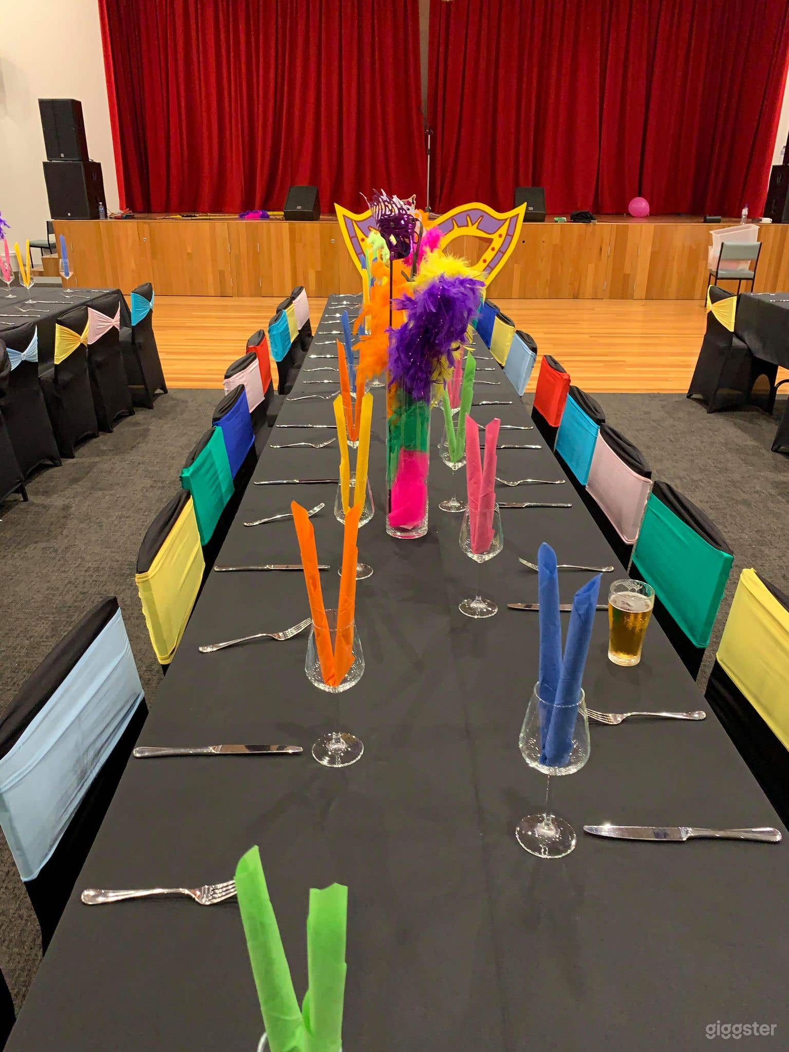 Function Rooms with stage and Bar (BUYOUT) Photo 3