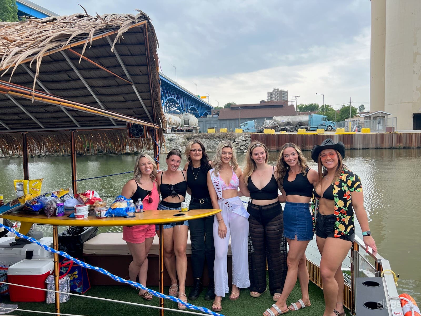 Private Tipsy Tiki River Cruise (12 guests) Photo 4