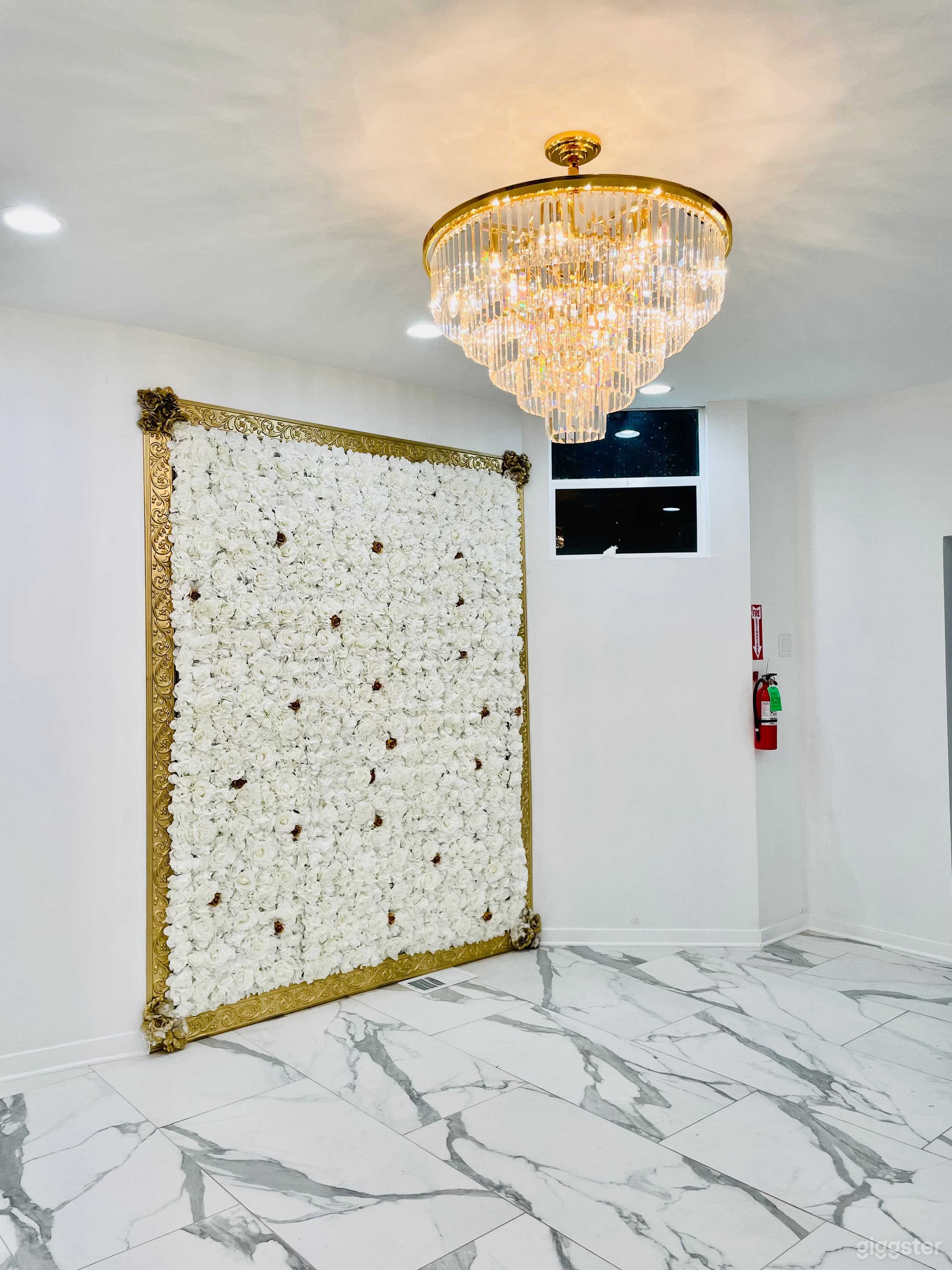 University city Lux venue Photo 1