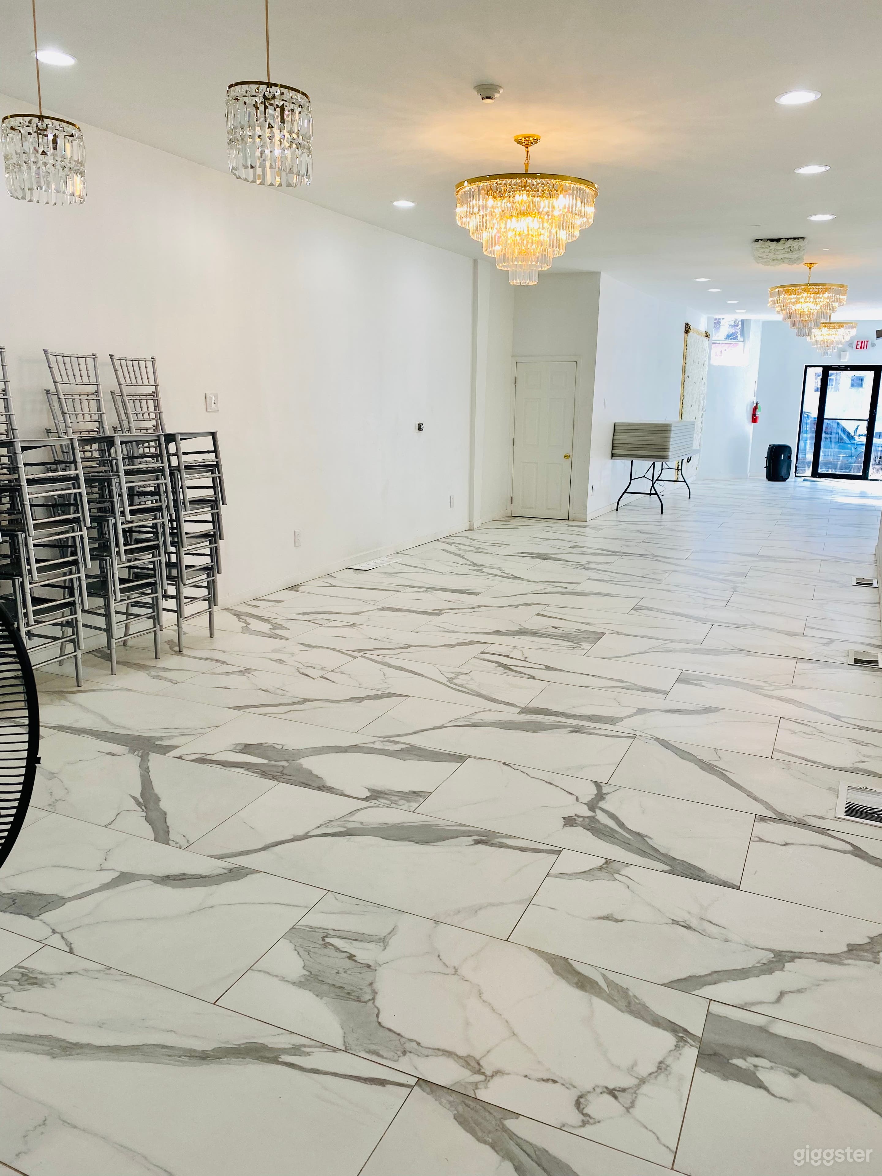 University city Lux venue Photo 2