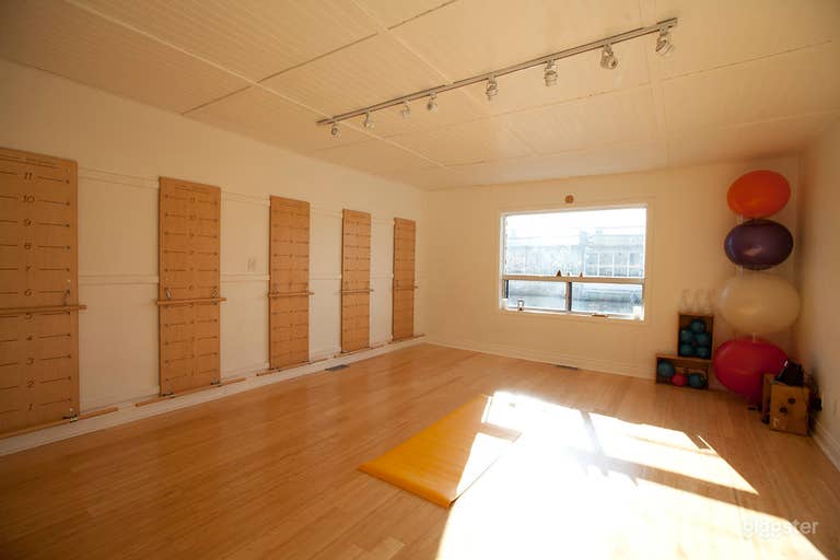  Bright Intimate Studio Space For Rent 