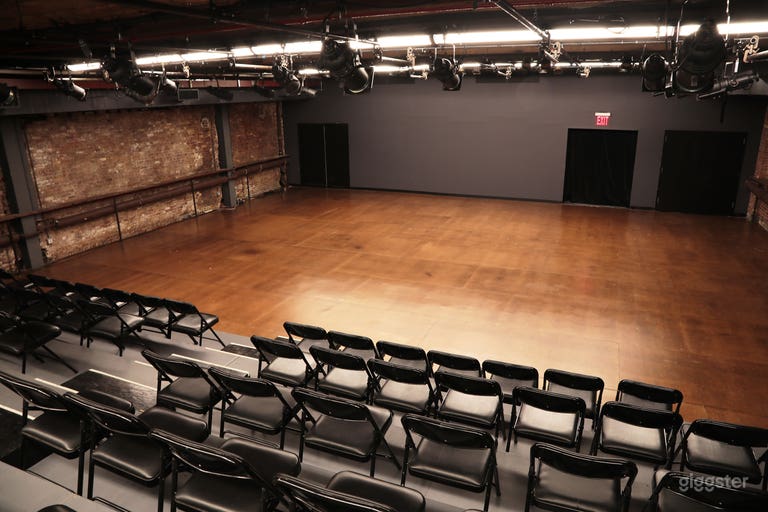  The Downstairs Theatre 