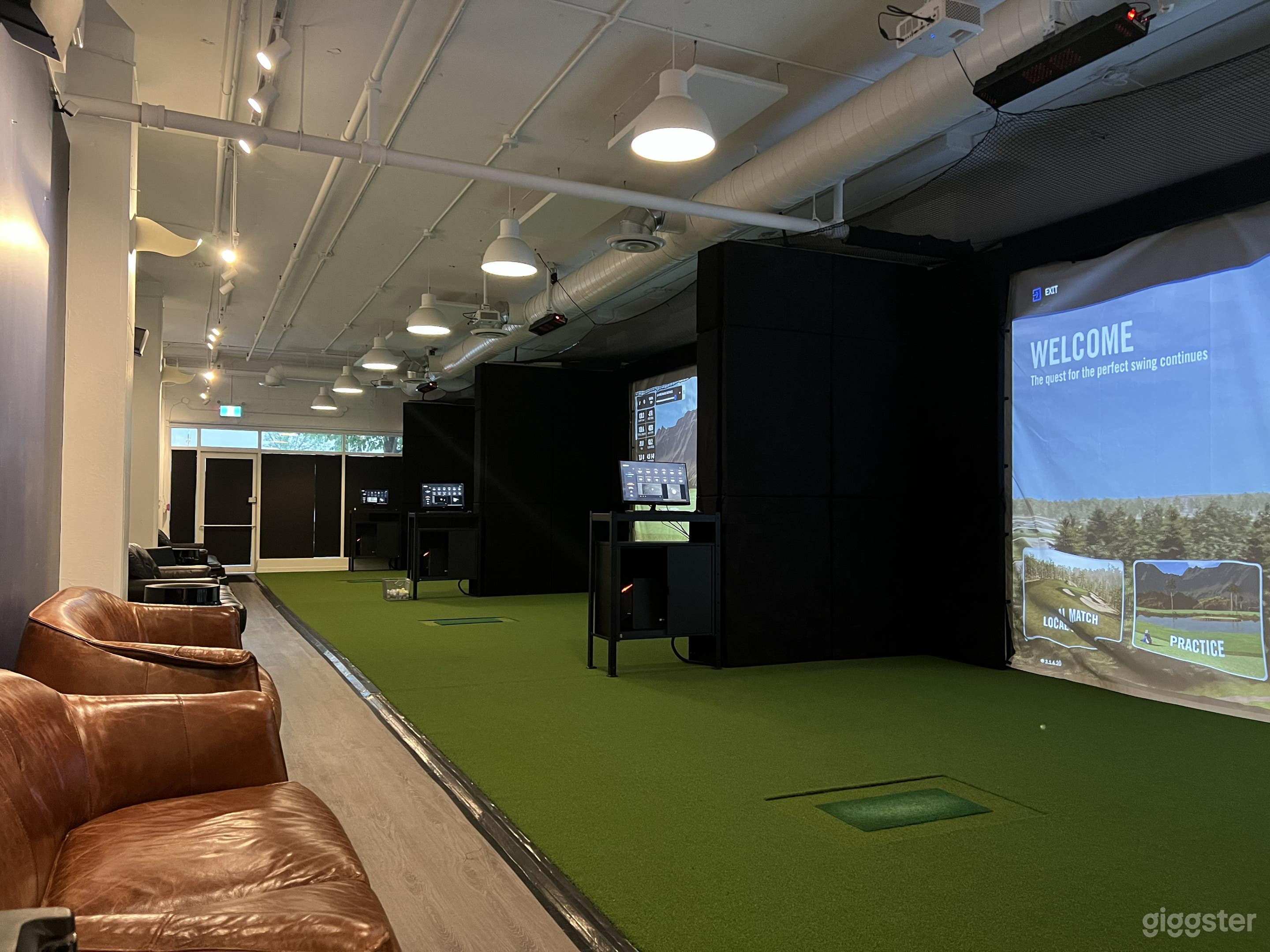 King West Lounge with Golf Simulators Photo 1