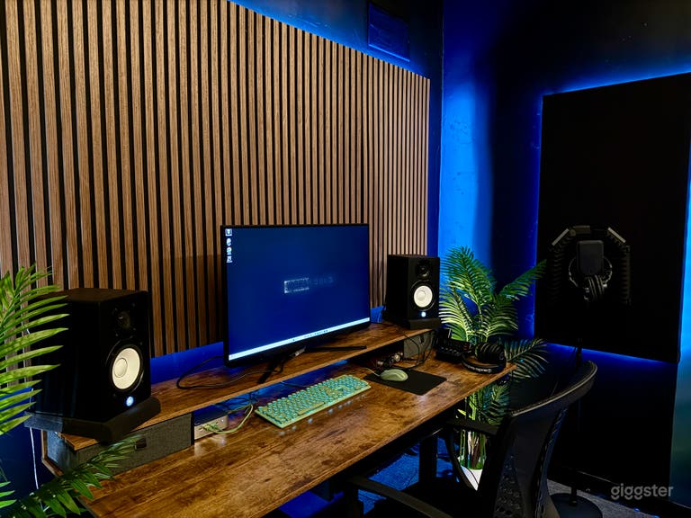  Pregunta por la membresía ILIMITADA del estudio Estudio de Grabación Burbank 