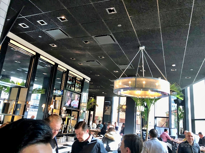  Semi-Private Main Dining Room 