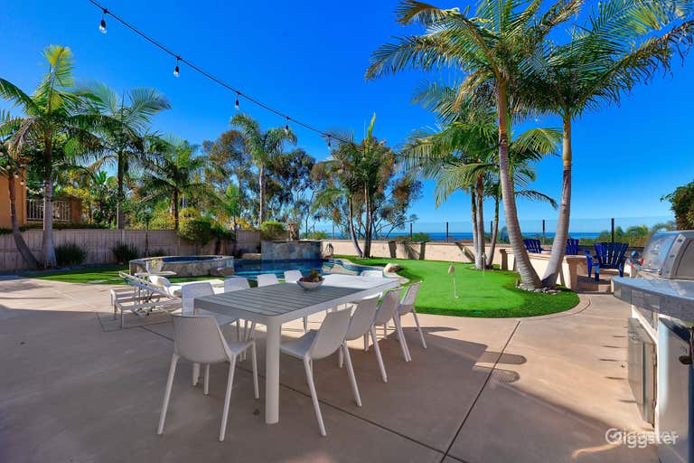  Light and Bright Outdoor Pool in Carlsbad 