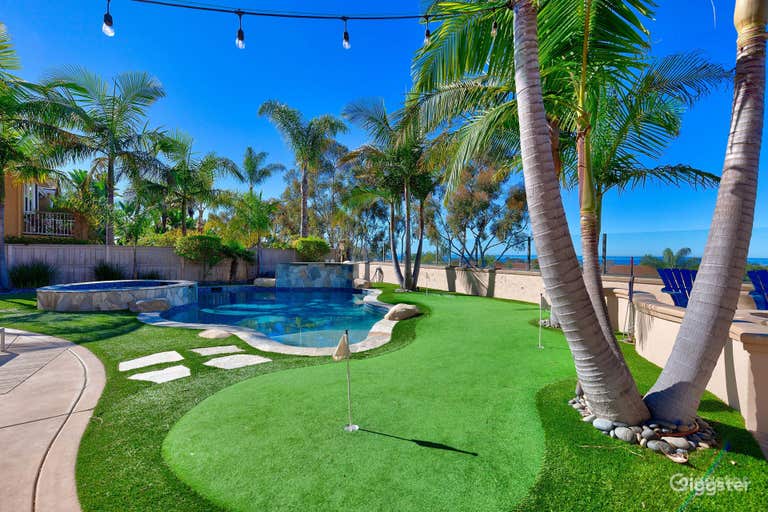  Light and Bright Outdoor Pool in Carlsbad 