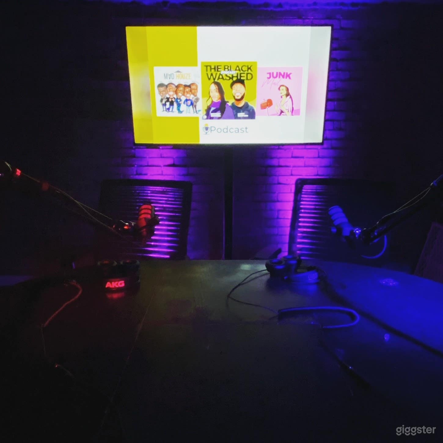 Video Podcast Studio Photo 2