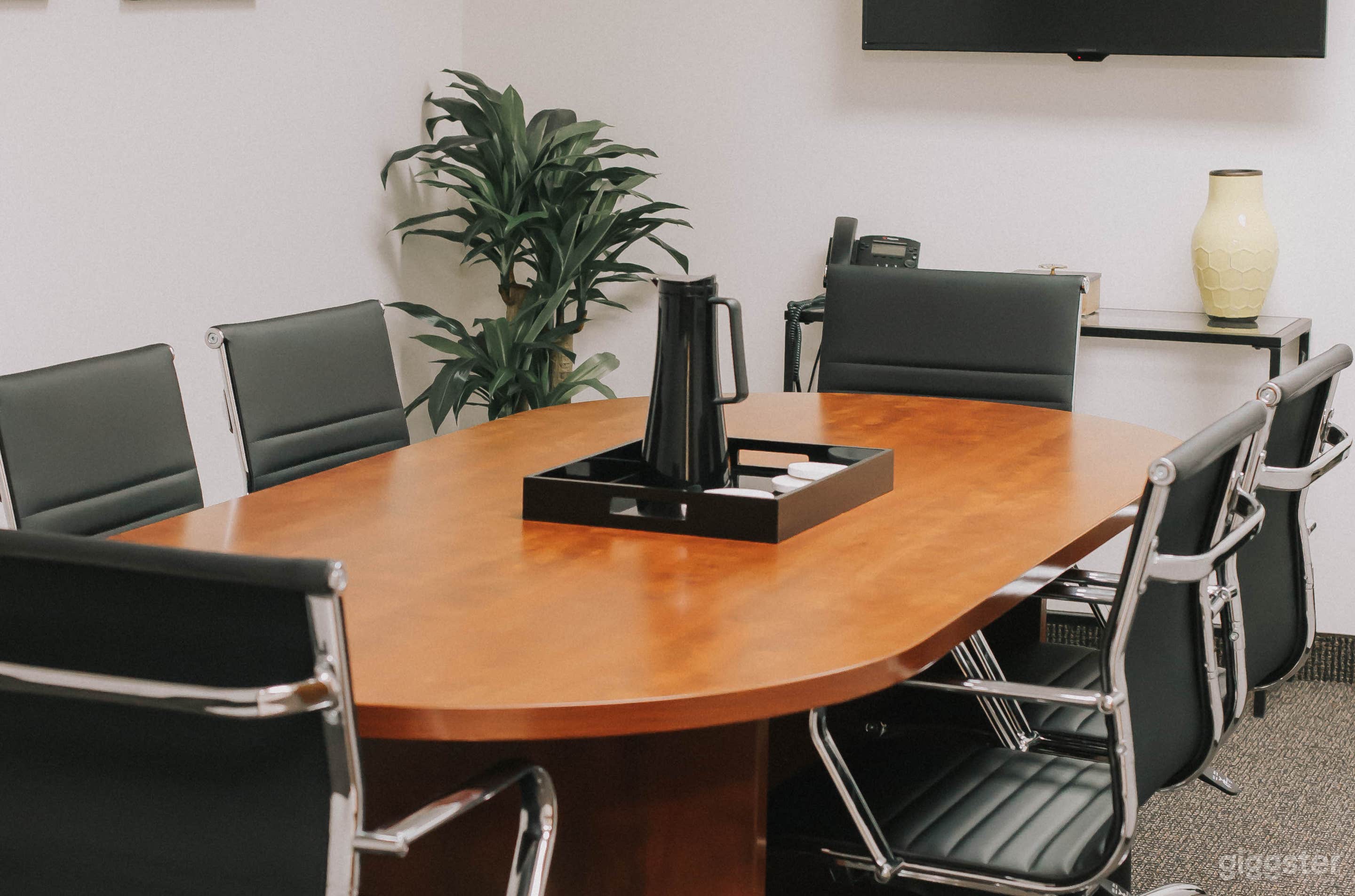 6 Person Meeting Room at Downtown Fort Worth  Photo 1