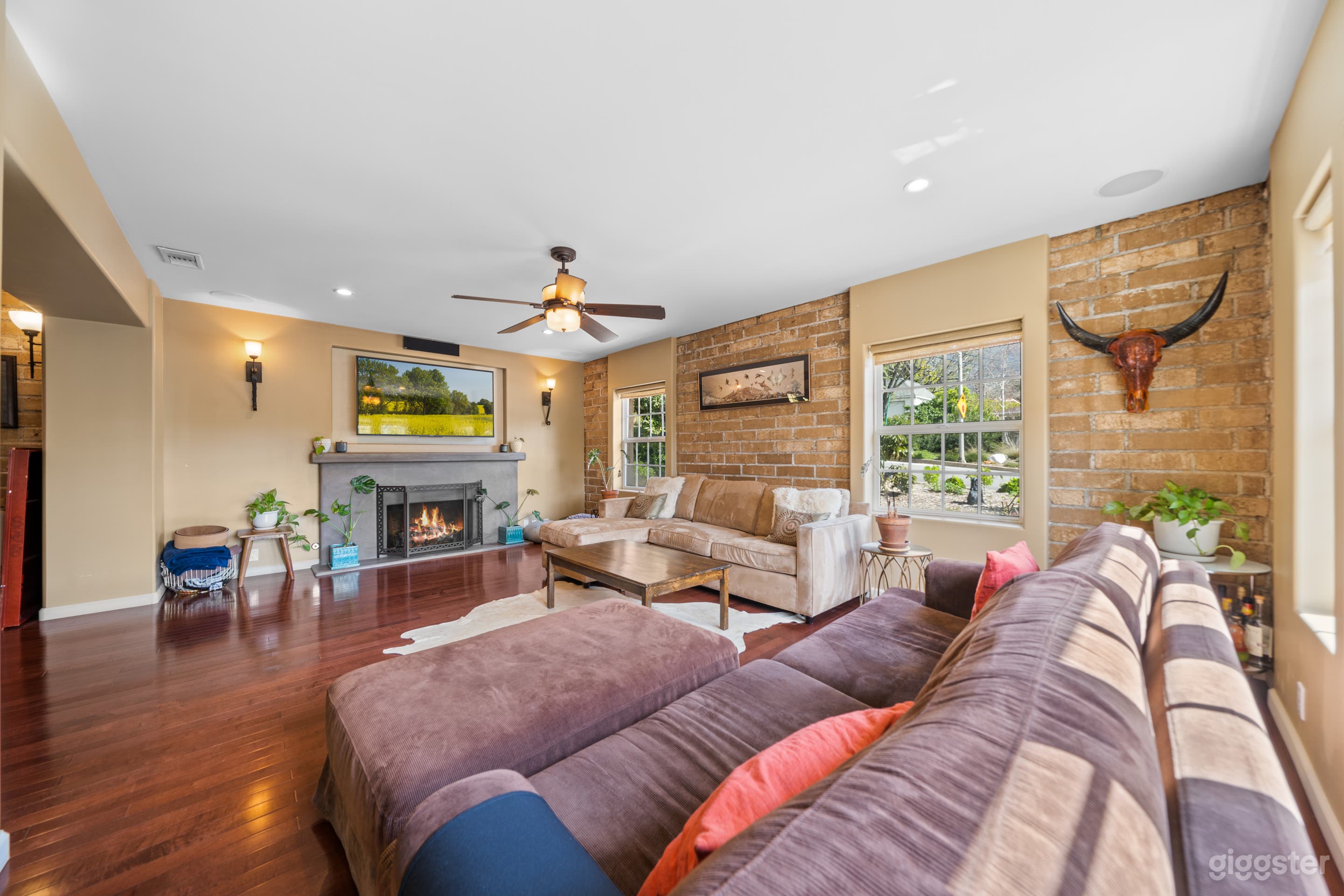 CONTEMPORARY ALTADENA PRODUCTION GEM Photo 4