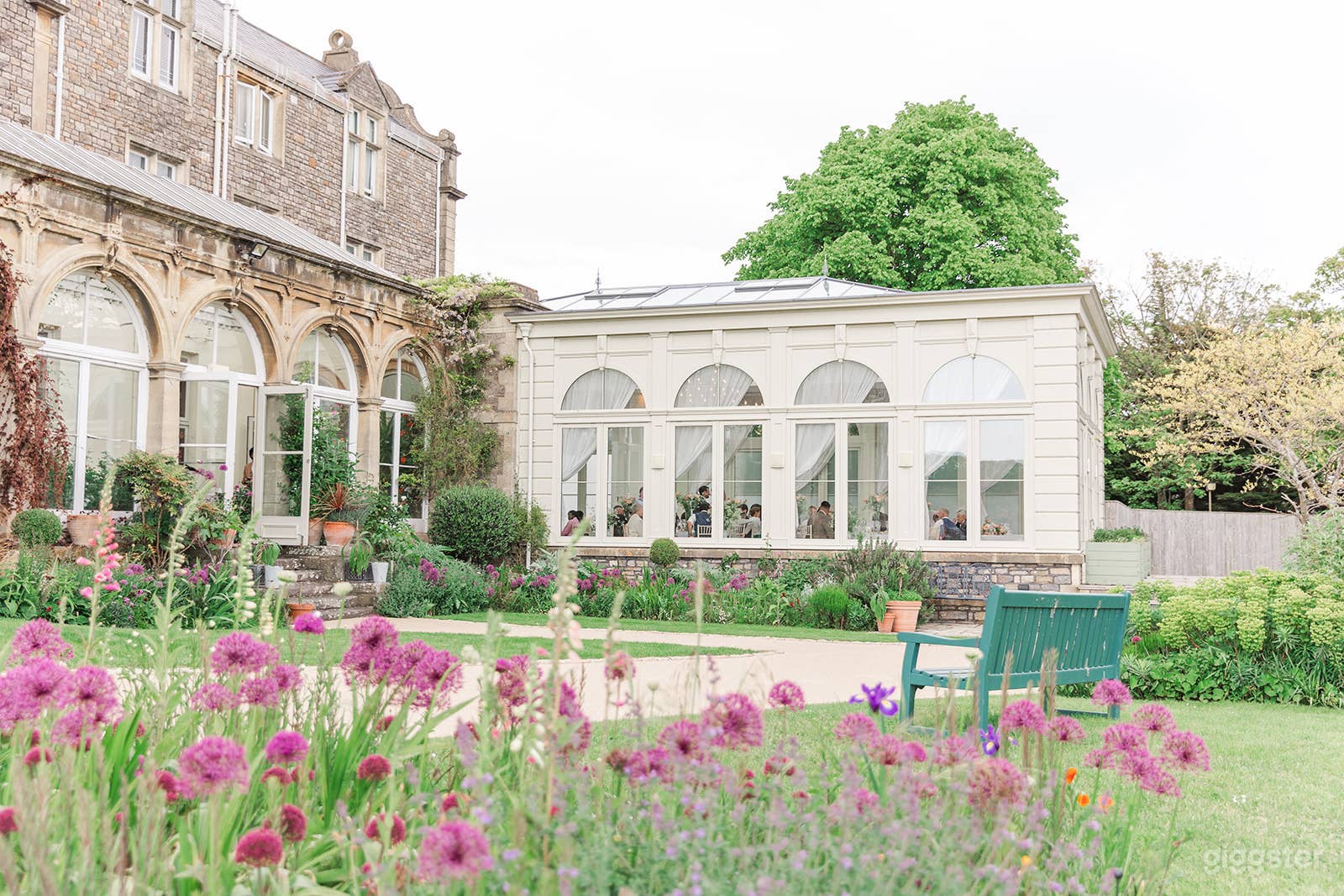 Victorian Mansion with Stunning Interiors &amp; Garden Photo 2