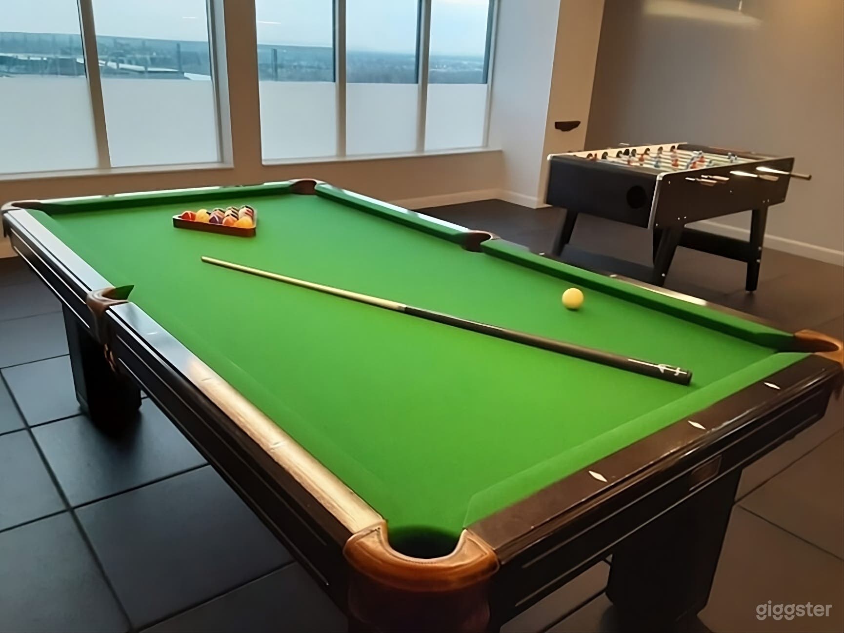 Beautiful Modern Event Space - & filming location Photo 3