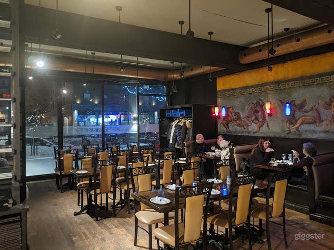 Greek Grill + Bar in the Heart of Montreal  Photo 2