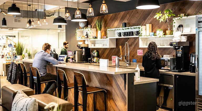 Modern 24/7 Coworking Lounge & Reception Area with Amenities 