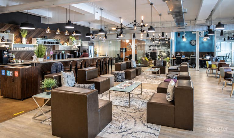  Modern 24/7 Coworking Lounge & Reception Area with Amenities 