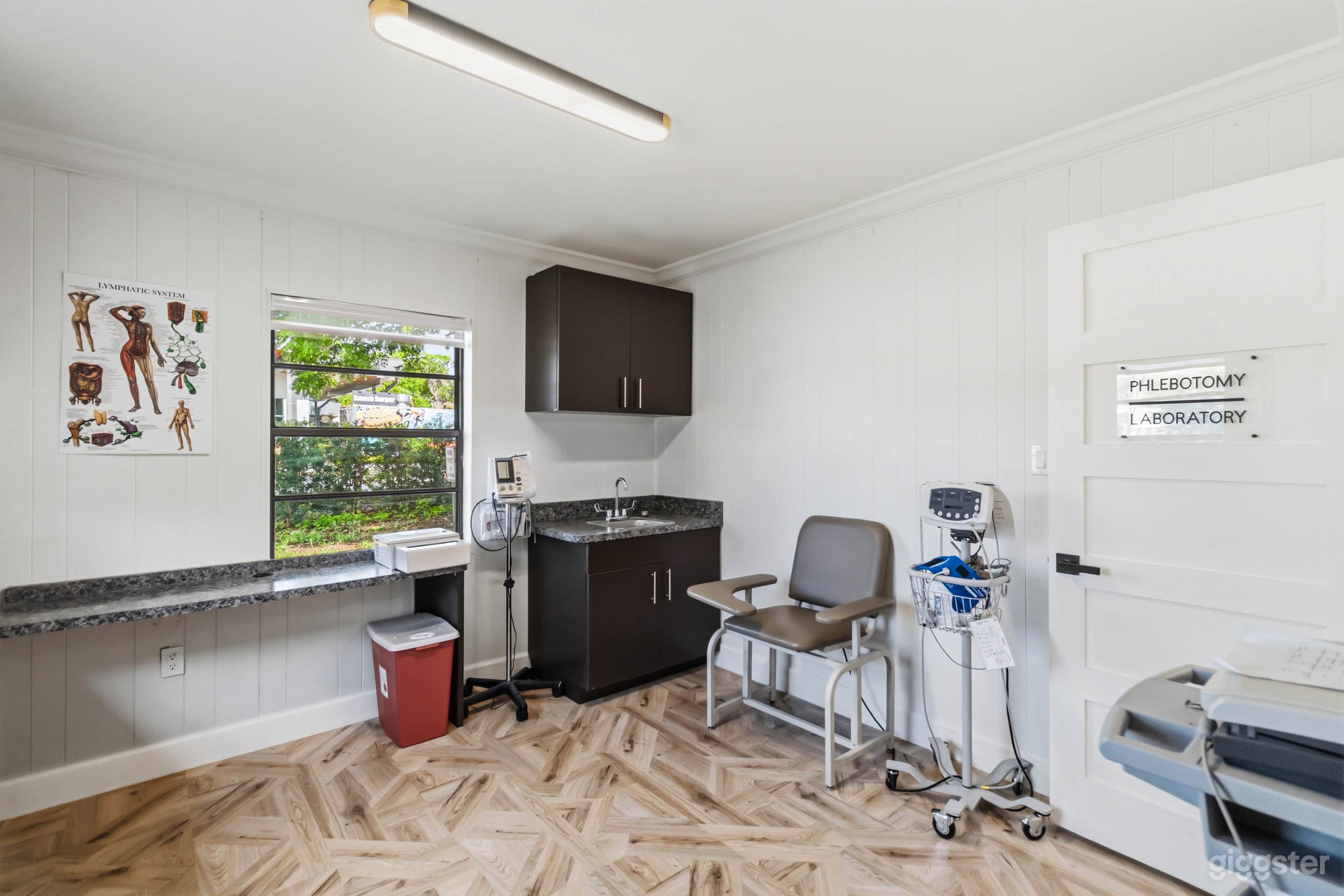 Oficina Médica para Alquiler por Horas Foto 4