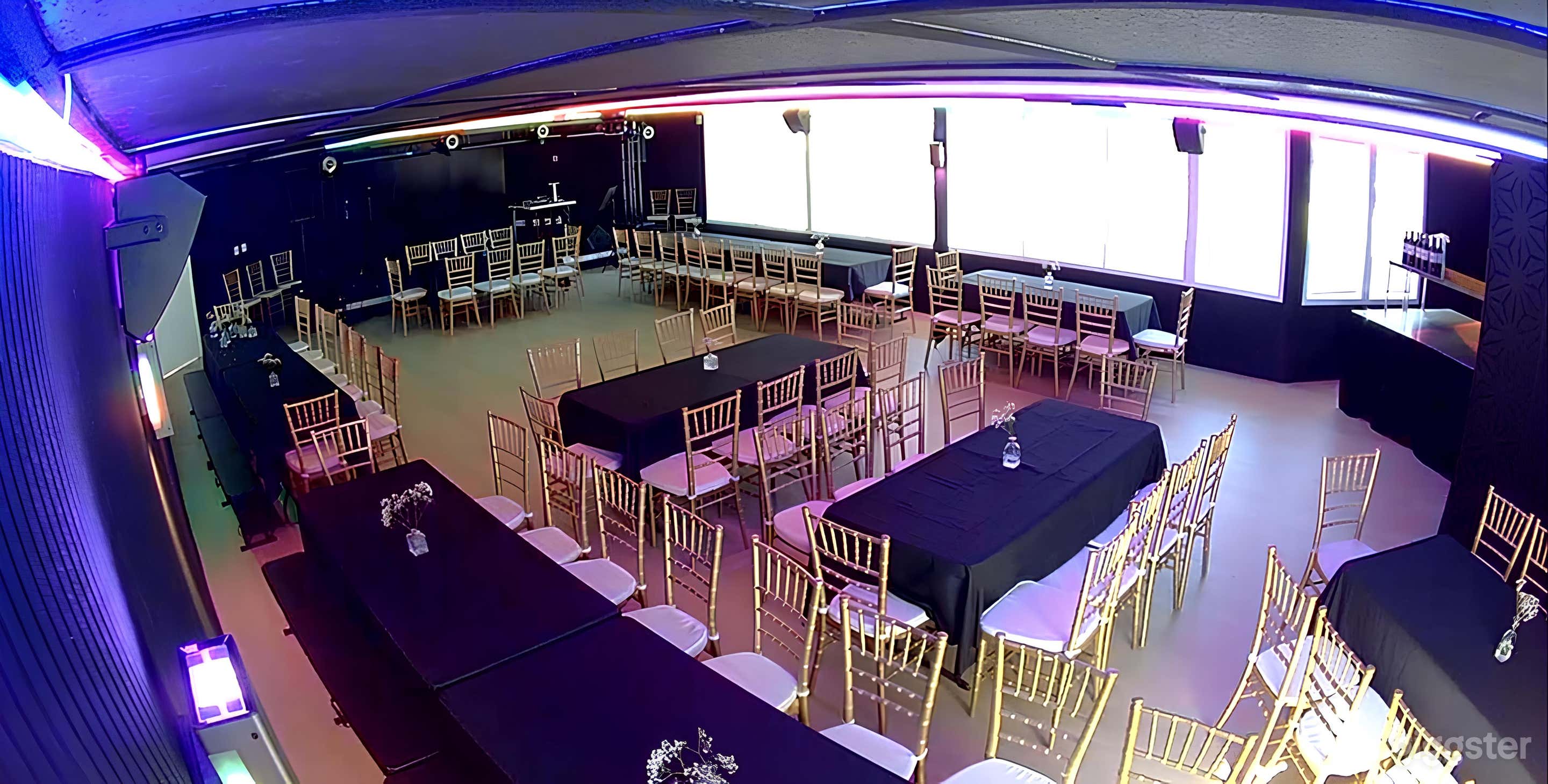 Studio Event Rental in Alvin Studio and Courtyard Photo 2