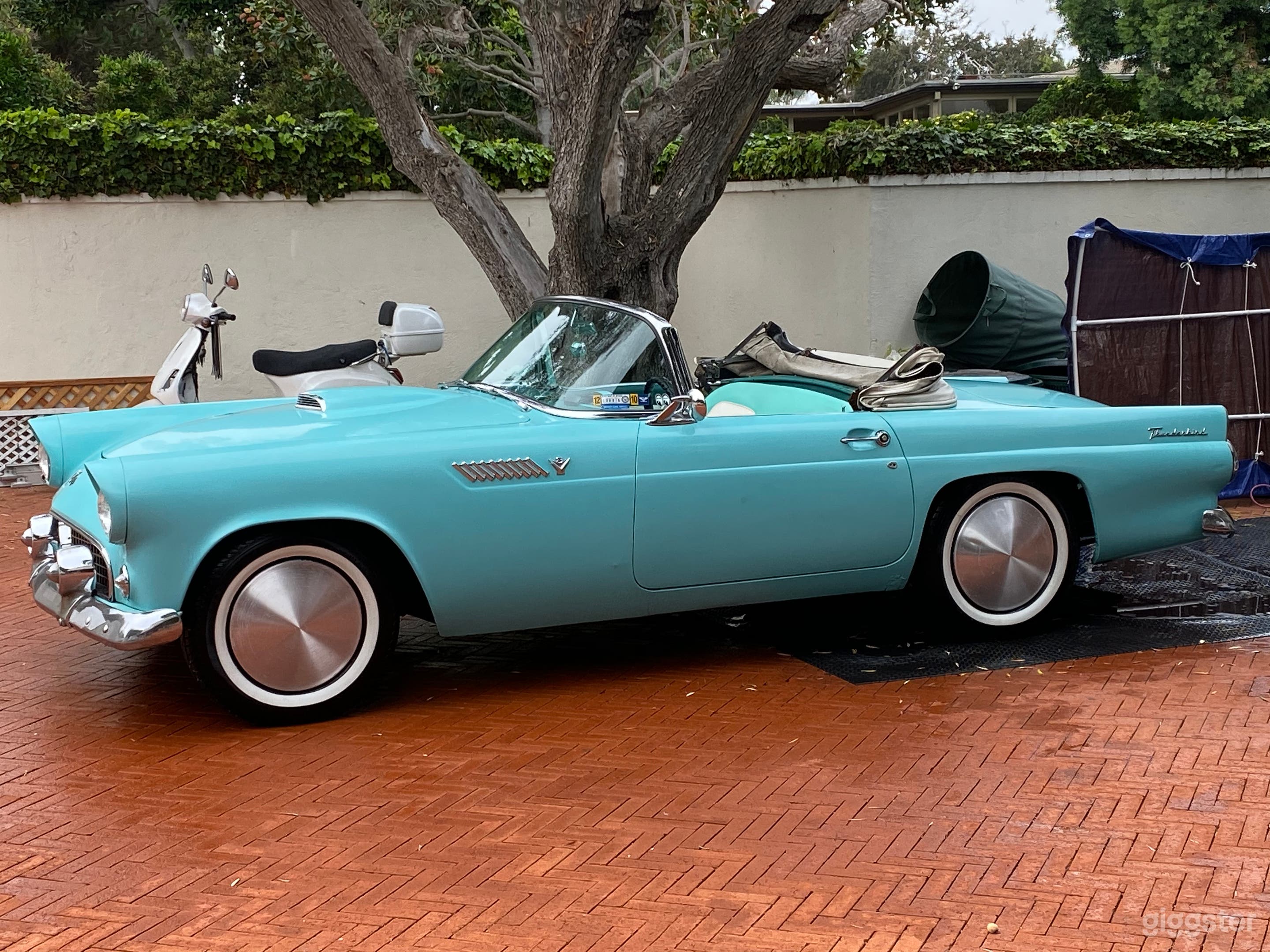 76,037 Classic 1955 Ford Thunderbird Photo 1