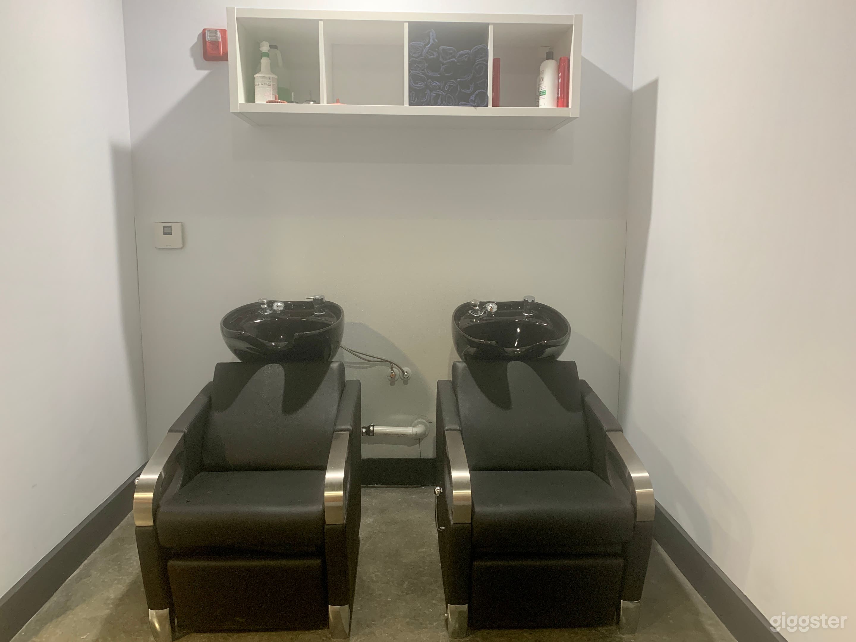 Shampoo Bowl Stations 