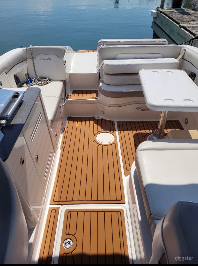  Cruise the City or Long Island Sound 