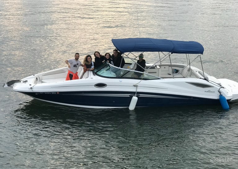  Cruise the City or Long Island Sound 