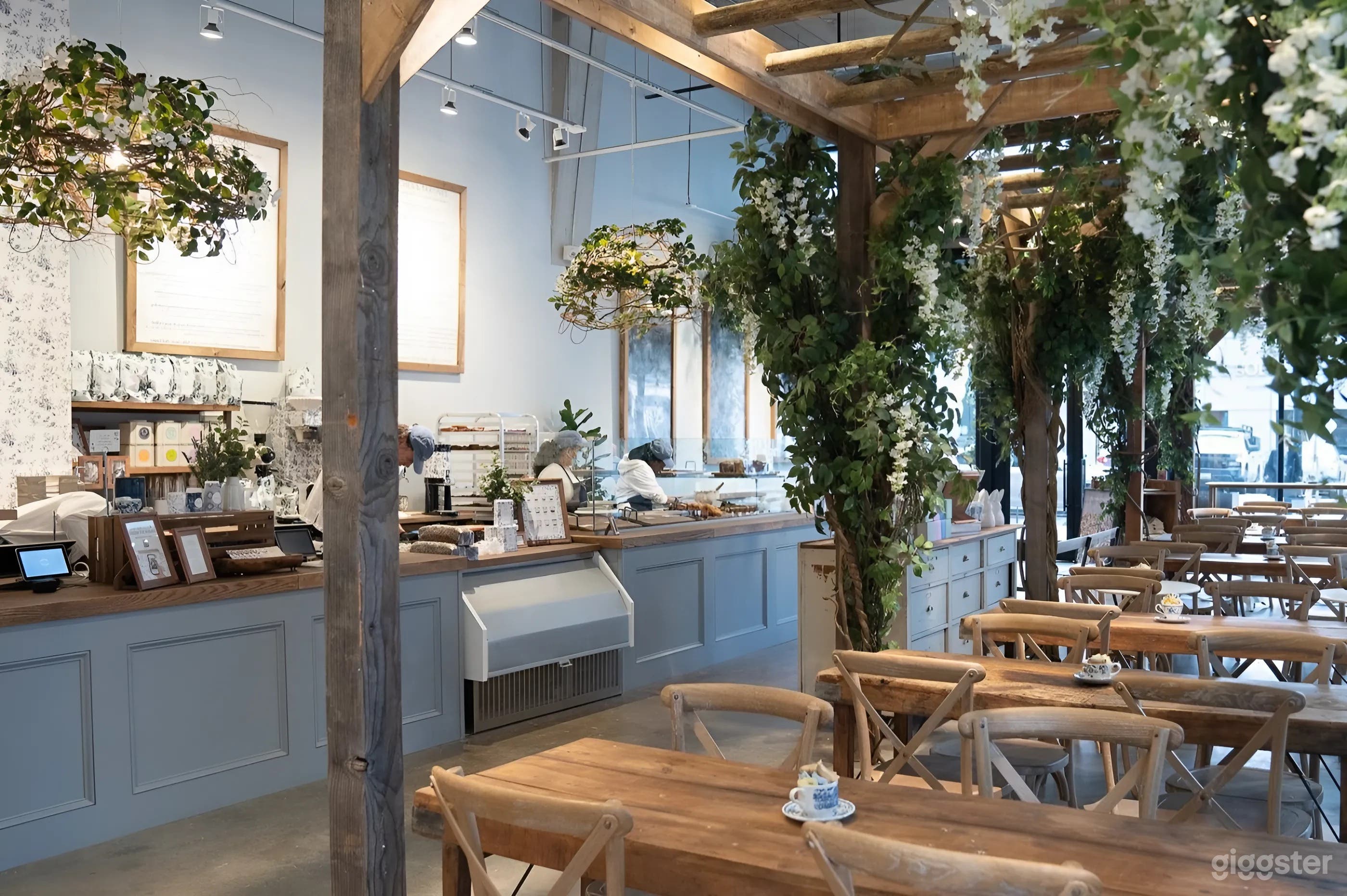 Elegant French-Inspired Venue with Stunning Florals &amp; Rustic Charm (Union Market) Photo 1